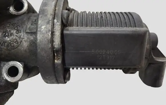 Opel Zafira B EGR valve 50024005 55215031