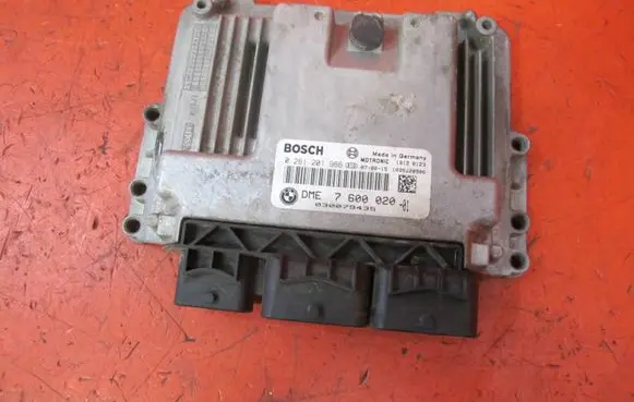 Mini One - Cooper Coupe R56 Engine control unit/module 7600020 0261201966