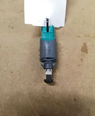 Renault Laguna III Brake pedal sensor switch 253250007R