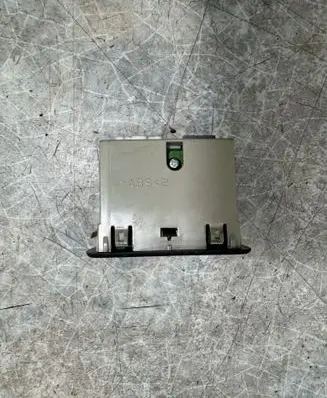Subaru XV USB socket connector 86257AJ220 130520137027