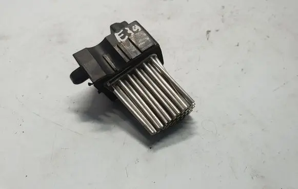 Heater blower motor/fan resistor
