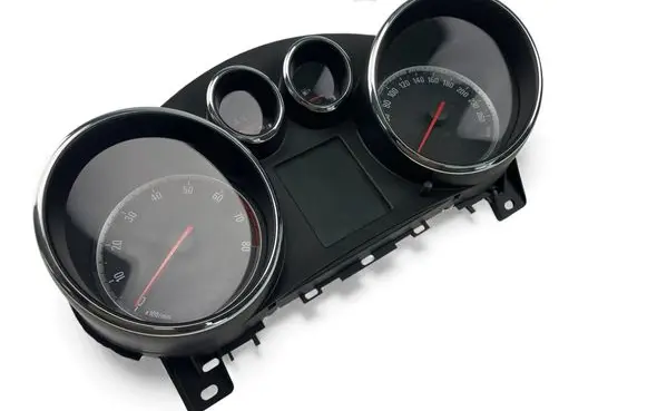 Opel Astra J Speedometer (instrument cluster) 13338431