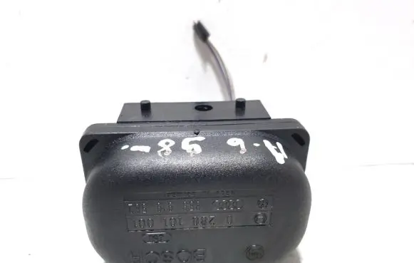 Audi A6 S6 C5 4B Air pressure sensor