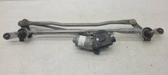 Chrysler Pacifica Front wiper linkage and motor 68229327AB