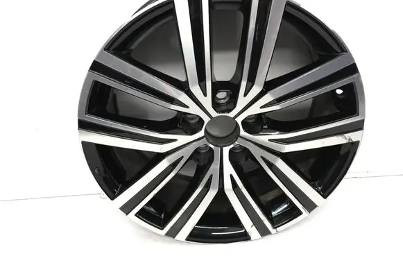 R19 alloy rim