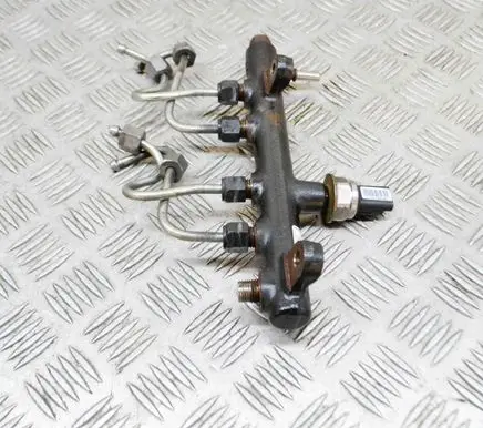 Ford Mondeo MK V Fuel main line pipe 94675G01 28285170
