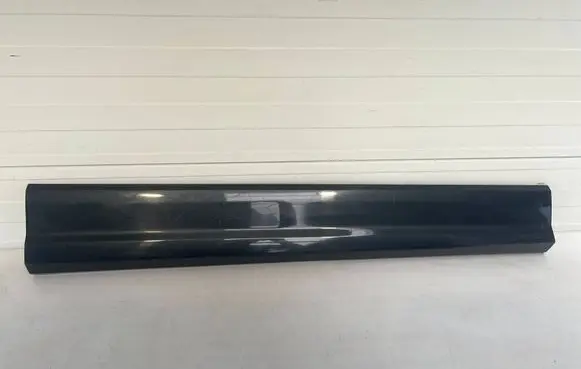 Audi Q2 - Front door trim (molding) 81A853960B