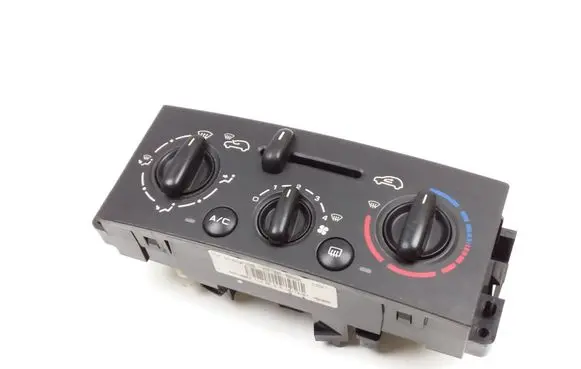 Peugeot 207 Climate control unit N102079B 69910002 69917001