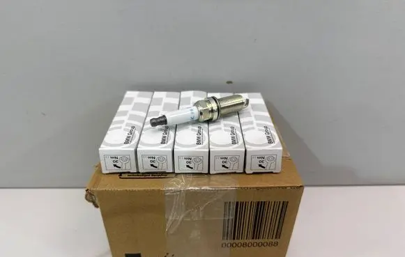 BMW 3 E92 E93 Spark plug 2158253