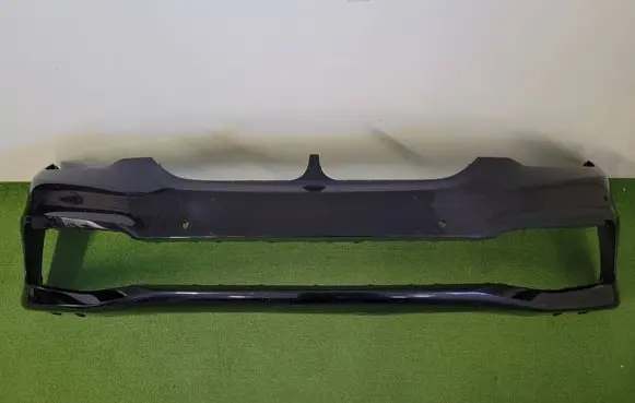 BMW 5 G30 G31 G38 Front bumper 7385336