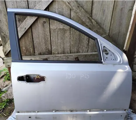 KIA Sorento Front door 190PD