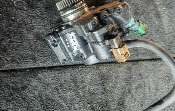 SsangYong Korando Fuel injection high pressure pump A6710700101
