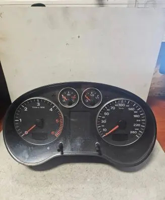 Audi A3 S3 8P Speedometer (instrument cluster) 8P0920900L