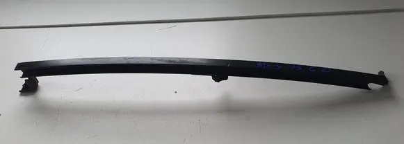 Mazda 3 II Rear door windshield rail 