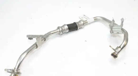 Renault Captur II Brake vacuum hose/pipe 210457368R A2822002600