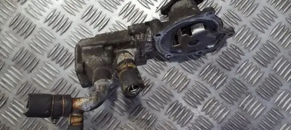 Nissan Almera Water pump