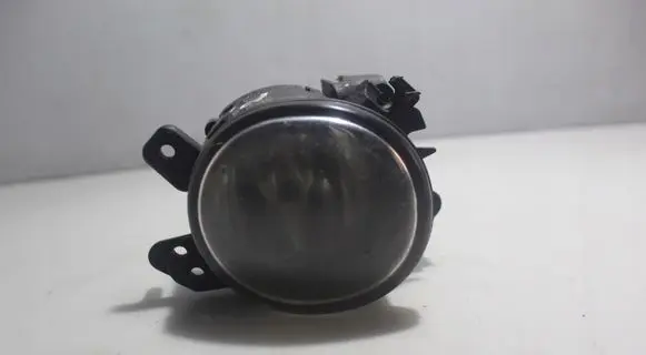 Mercedes-Benz C W204 Front fog light