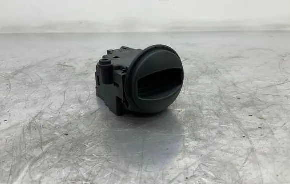 BMW 5 E60 E61 Ignition lock 6954722