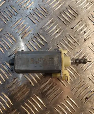 Audi A8 S8 D3 4E Seat adjustment motor 0390203222