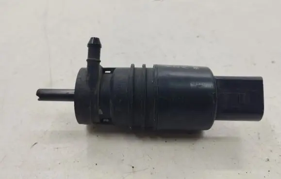 Opel Antara Windscreen/windshield washer pump 13250356 3340115
