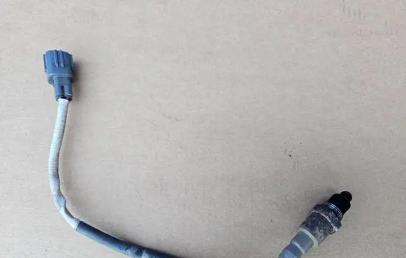 Toyota Aygo AB40 Lambda probe sensor 75578-0H010