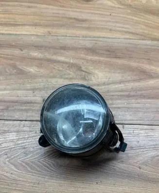 Volkswagen Golf V Front fog light E26017SAE
