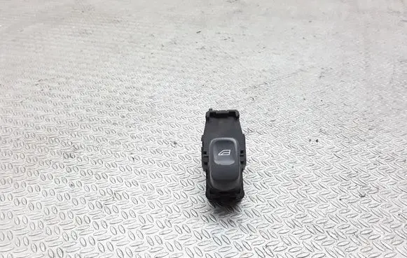 Volvo S60 Electric window control switch