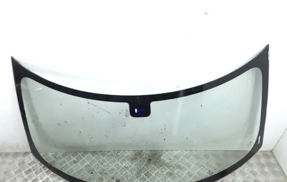 Mini Cooper Countryman R60 Front windscreen/windshield window 