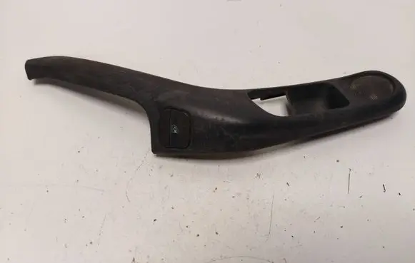 Volkswagen PASSAT B4 Electric window control switch 3A0867198