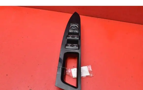 Ford Mondeo MK I Electric window control switch DC9T14540DDW