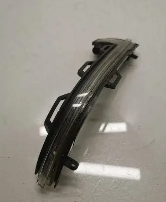 BMW X5M F85 Mirror indicator light 7291218