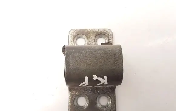 Mercedes-Benz W123 Front door lock loop/hook striker 