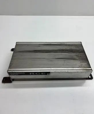 Chrysler Pacifica Sound amplifier 05082009AD 36670C