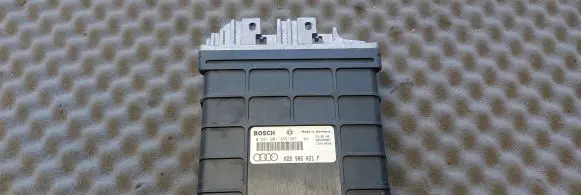 Audi A4 S4 B5 8D Engine control unit/module 028906021F 0281001366 28SA2589