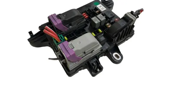 Opel Insignia A Fuse module 1327731906 08503610111