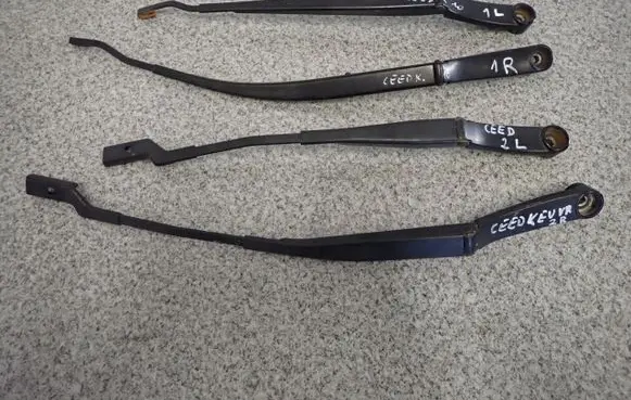 KIA Ceed Front wiper blade arm