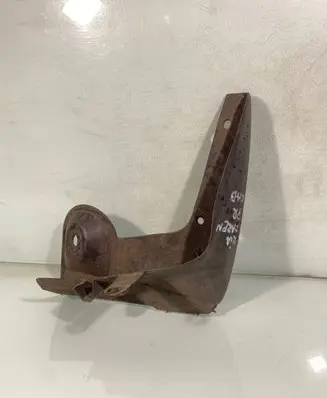 KIA Carens I Front mudguard 