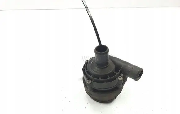 Mercedes-Benz Sprinter W907 W910 Water pump A2118350364