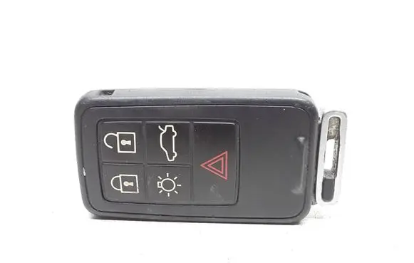 Volvo V70 Ignition key/card 