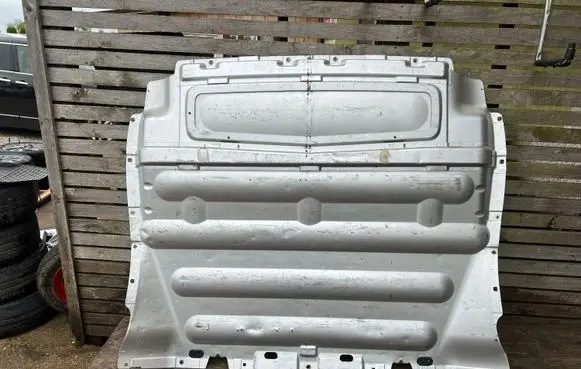 Opel Vivaro Trunk separation 