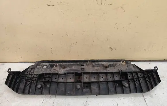 Peugeot 2008 I Front bumper skid plate/under tray 1224033X 9600435580 1202672X