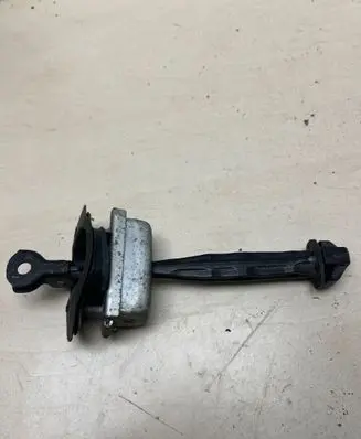 Opel Astra J Rear door check strap stopper 447YPD1E