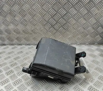 KIA Sportage Fuse box set 913063U370
