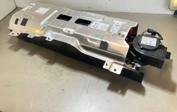 KIA Niro Hybrid / Electric Car Battery Cell 37501AT010 20240523 020189