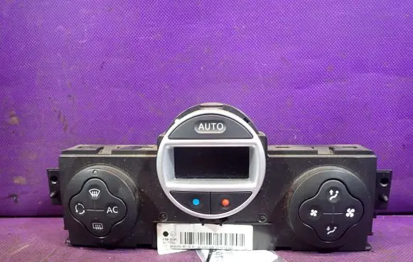 Renault Megane II Climate control unit 8200398308