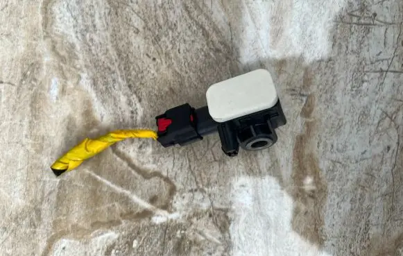 Maserati Ghibli Airbag deployment crash/impact sensor A1668210151 56054085AA