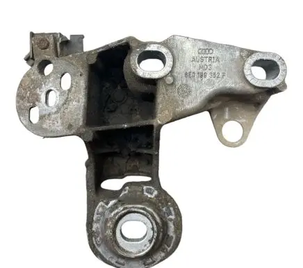 Audi A4 S4 B6 8E 8H Engine mounting bracket 8E0199352F