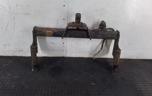 Iveco Daily 3rd gen Tow bar 