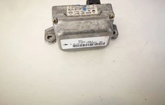Renault Laguna II ESP acceleration yaw rate sensor 8200301391