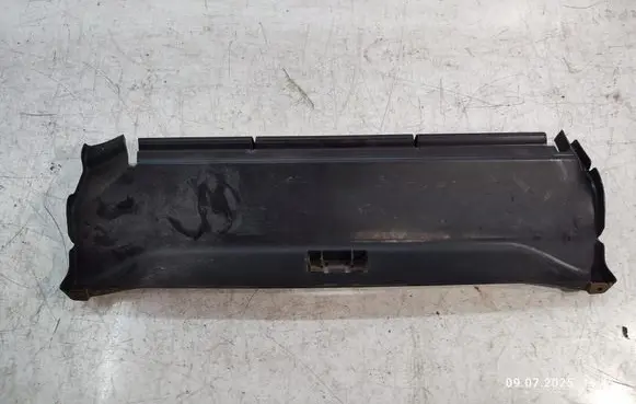 Volkswagen Amarok Radiator trim 2H0121333